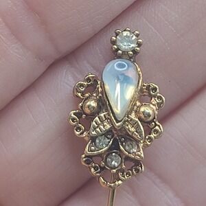 Vintage Opaline Glass Stick‎ Pin Gold Tone